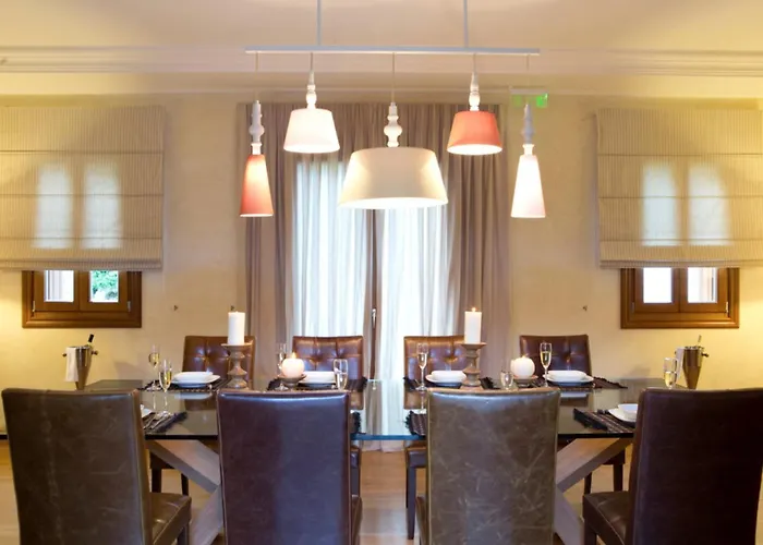 Villa Veneziano Suites & Villa